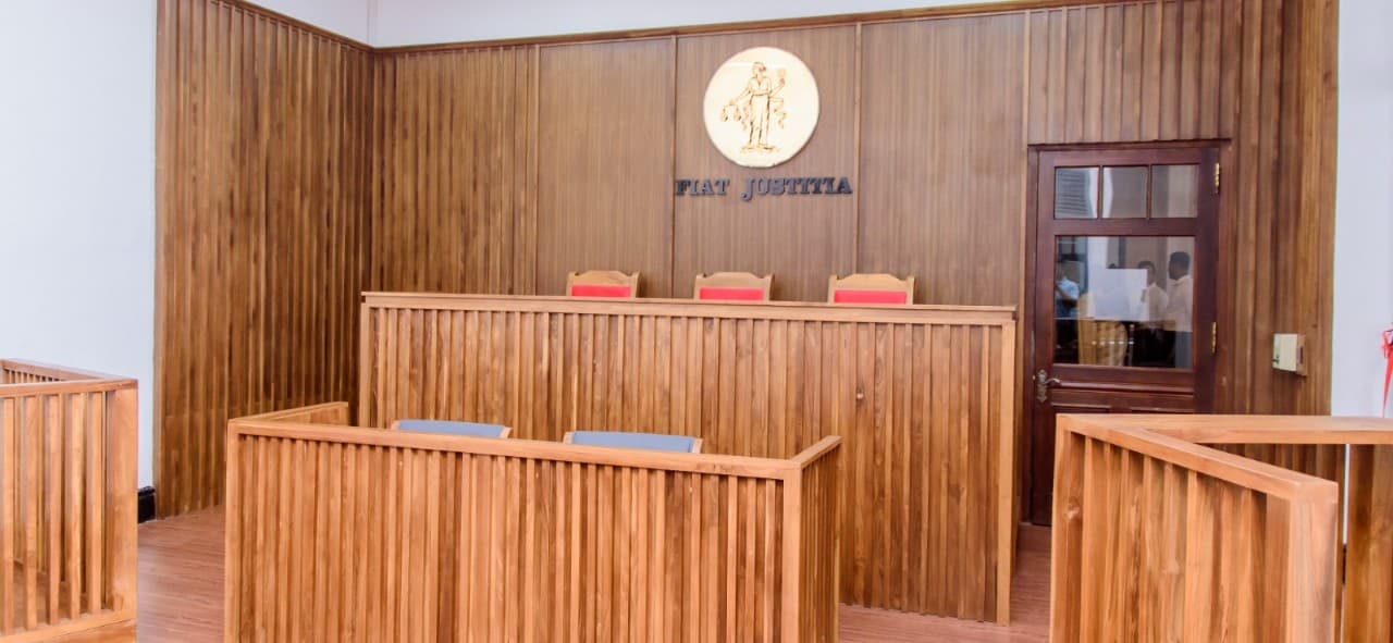 Moot Society members in court